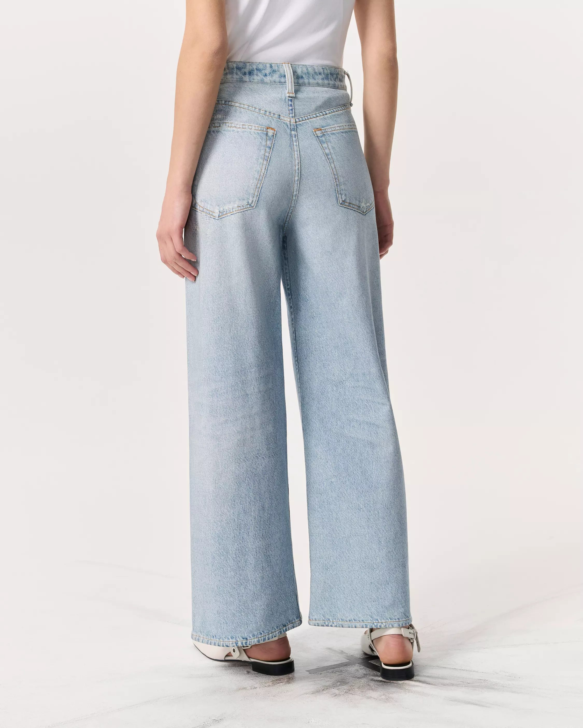 Wide Sweatpants Jeans - Image 13